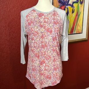 Lularoe baseball tshirt size Med